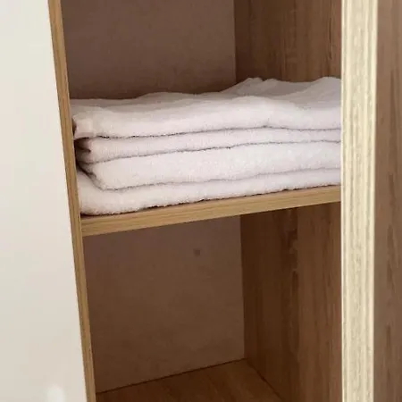 In Sun Waves بورغاس