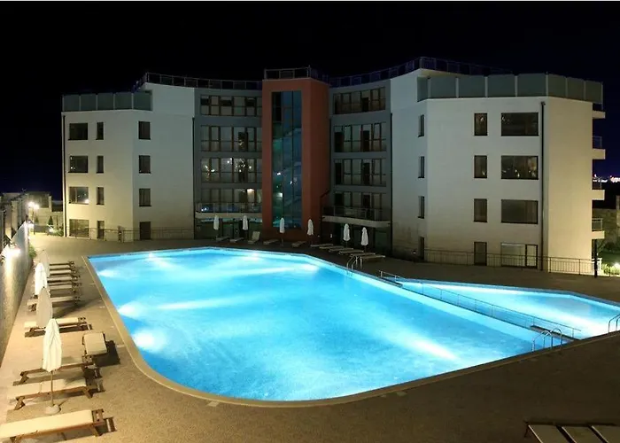 Apartment In Sun Waves